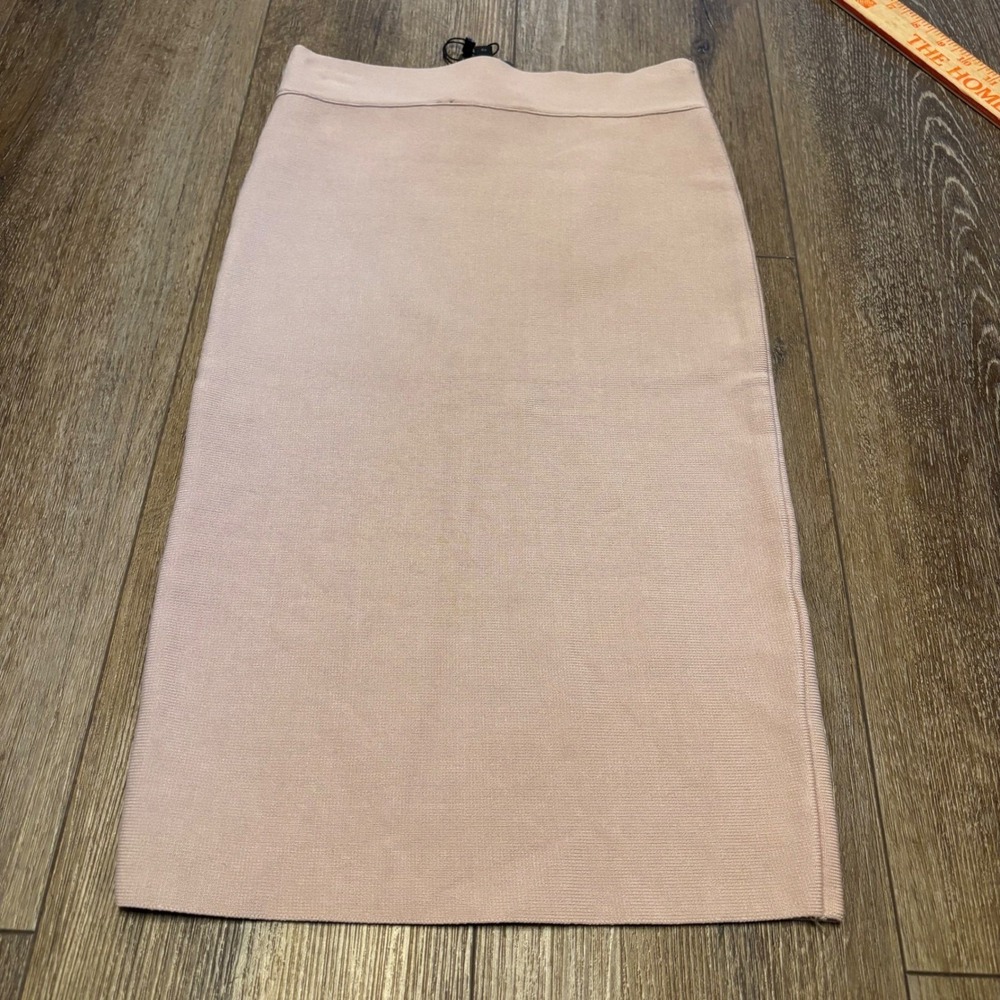 BCBGMAXAZRIA Nathalia Pencil Skirt Soychai Knit Midi Skirt XS New $140 Retail